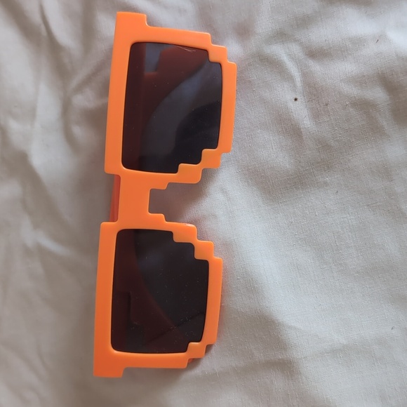 Kids sunglasses - Picture 2 of 3